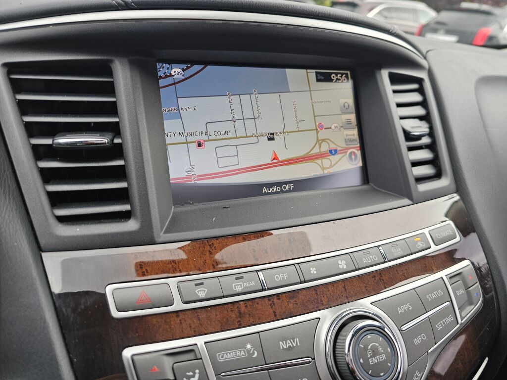 2017 Infiniti QX60 Luxe photo 33