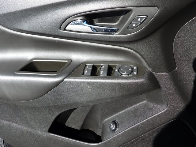 2023 Chevrolet Equinox LT photo 19