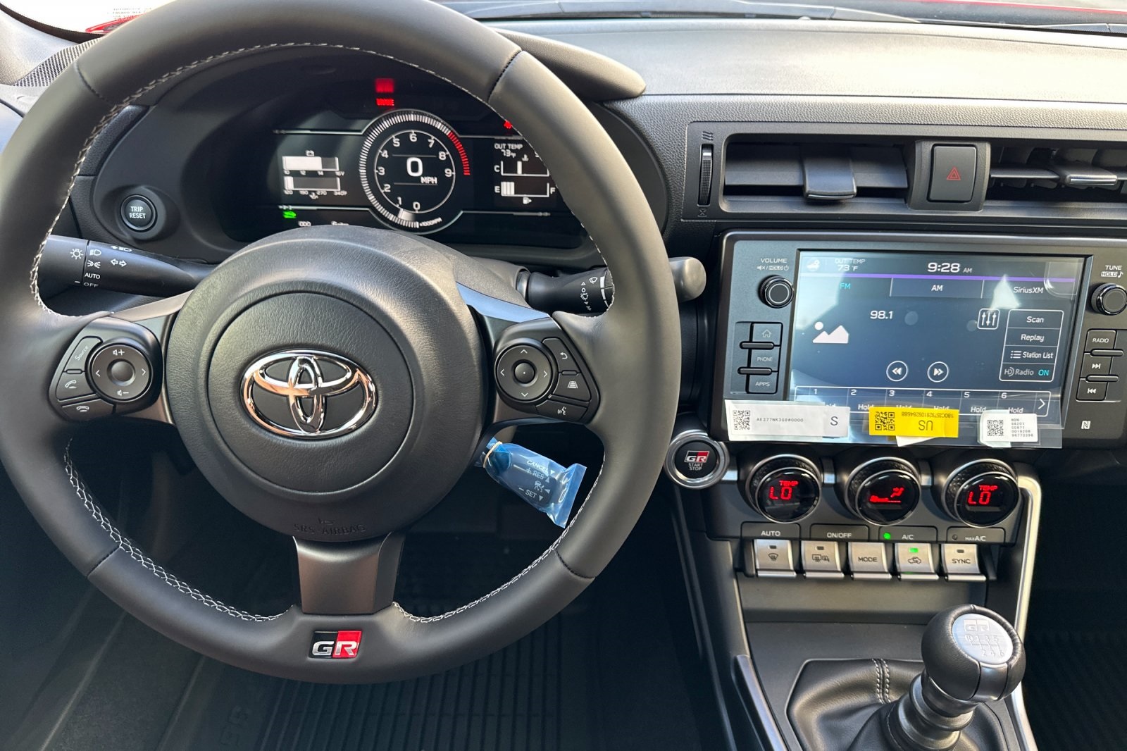 2025 Toyota GR86 Base photo 14