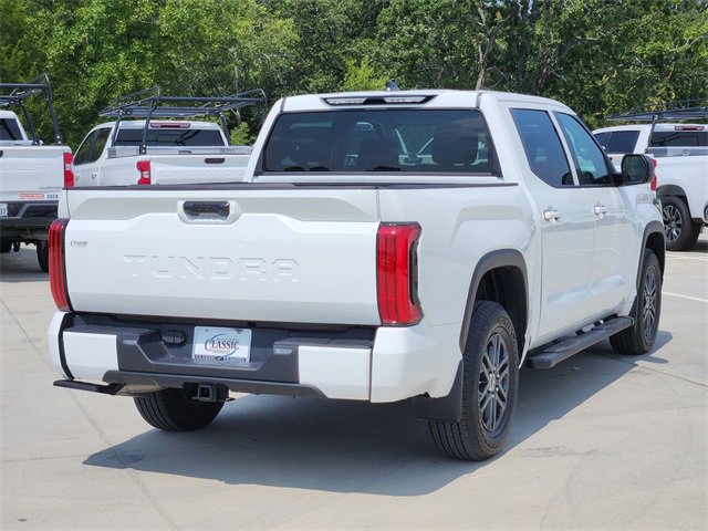 2024 Toyota Tundra SR5 photo 5
