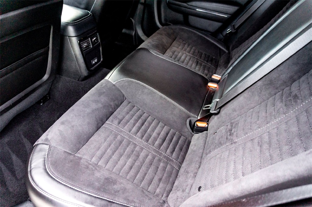 2023 Dodge Charger R/T photo 25