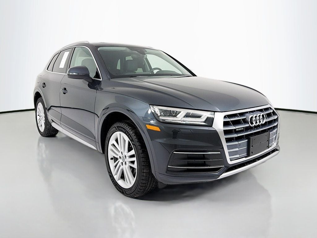 2020 Audi Q5 Premium Plus