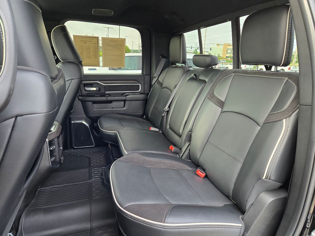 2025 Ram 2500 Laramie photo 25
