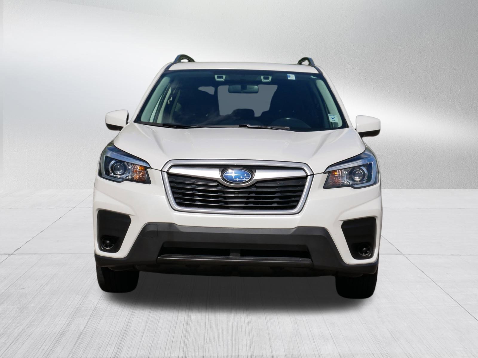 2020 Subaru Forester Premium photo 2