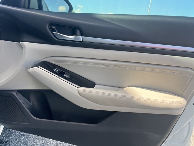 2022 Nissan Altima 2.5 SV photo 20