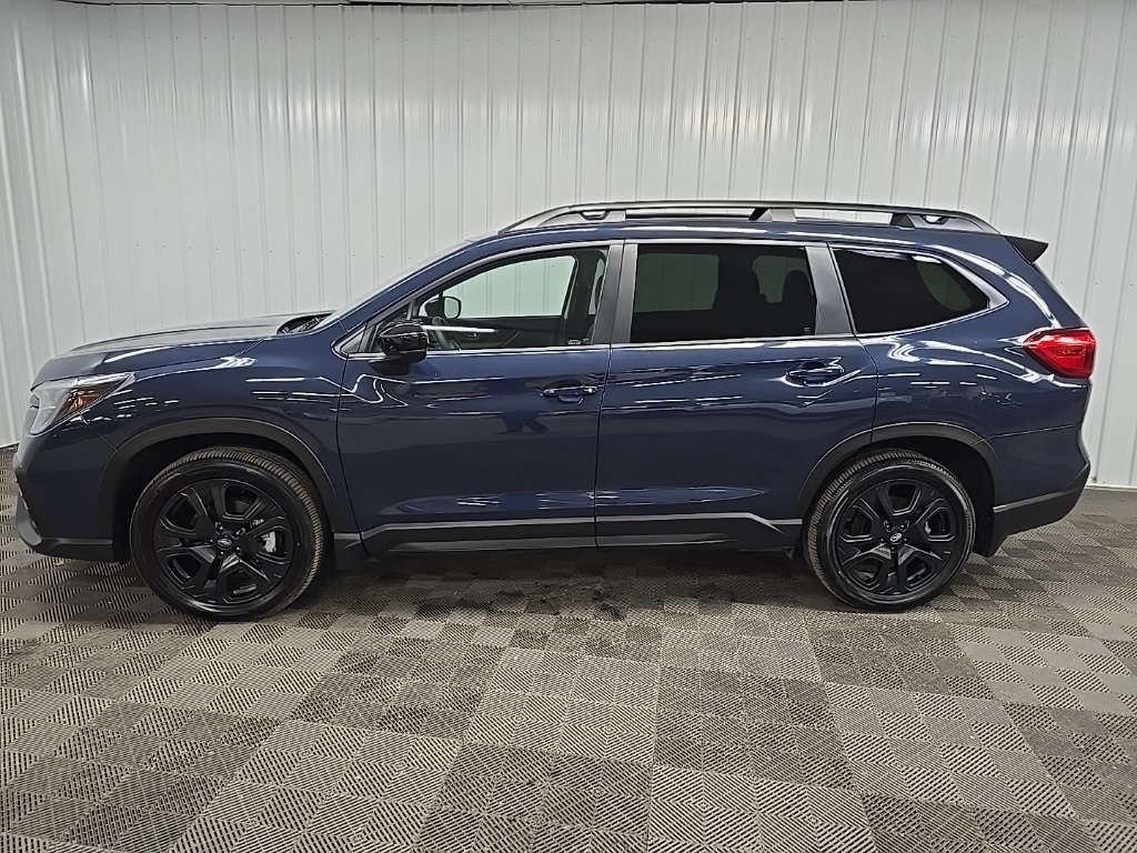 2025 Subaru Ascent Onyx Edition Touring photo 4