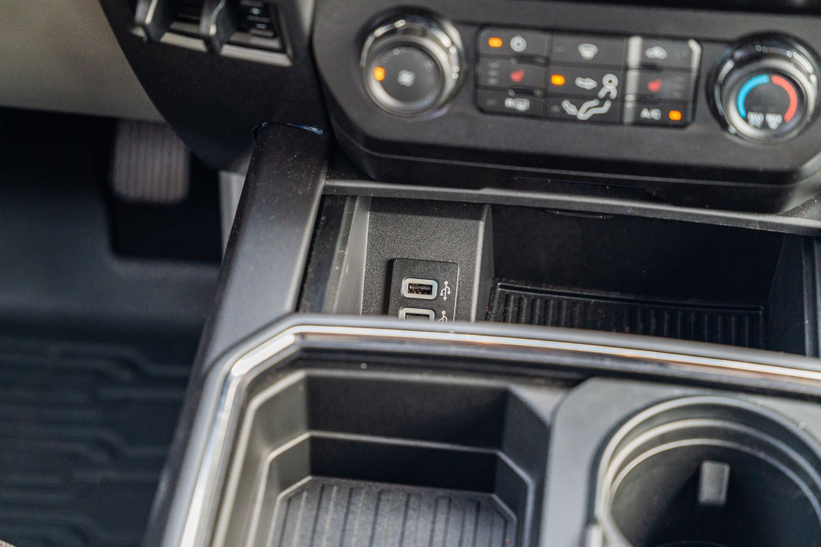 2019 Ford F-250 XLT photo 26