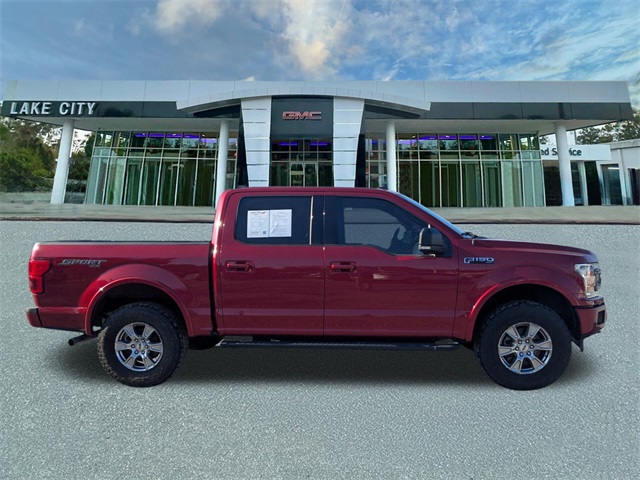 2020 Ford F-150 XLT photo 2