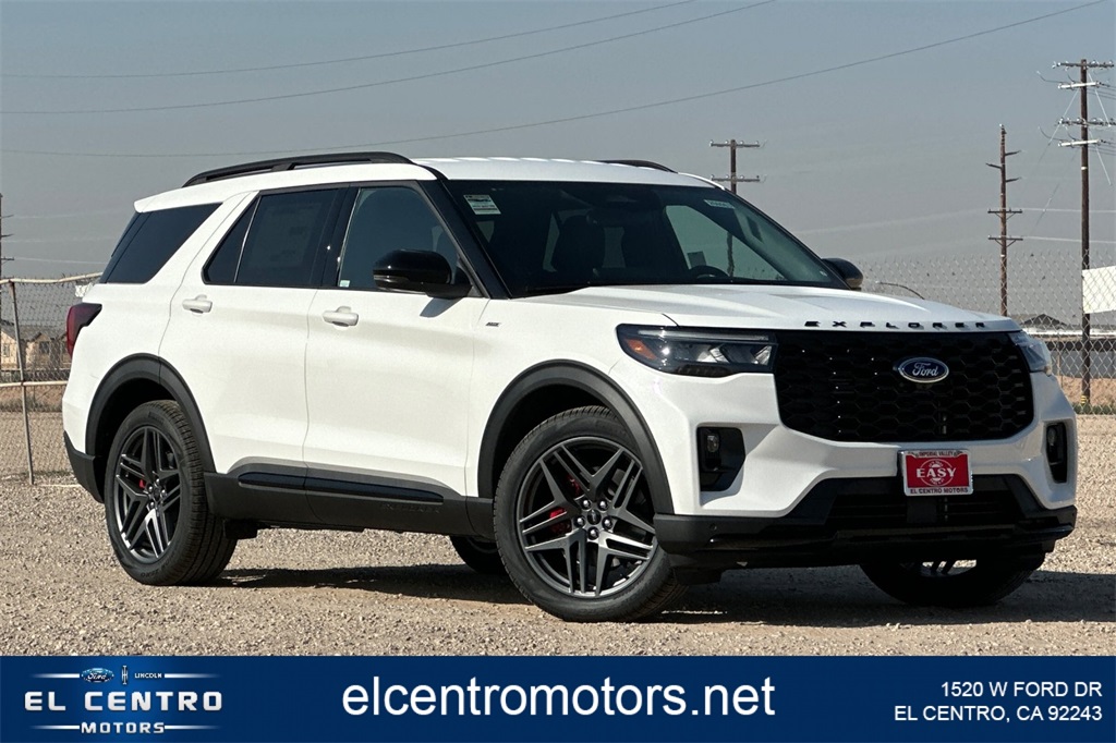 2026 Ford Explorer ST-LINE's photo