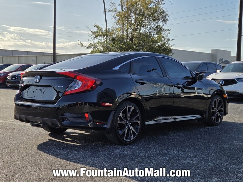 2020 Honda Civic Sport photo 4