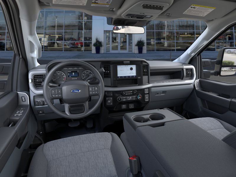 2026 Ford F-250 photo 9