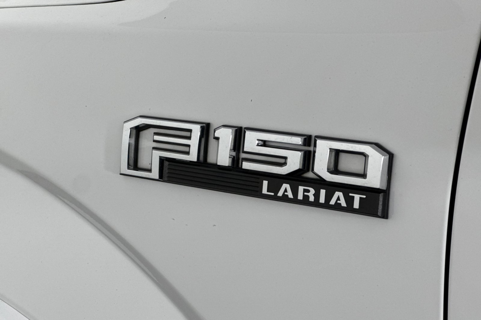 2019 Ford F-150 Lariat photo 27