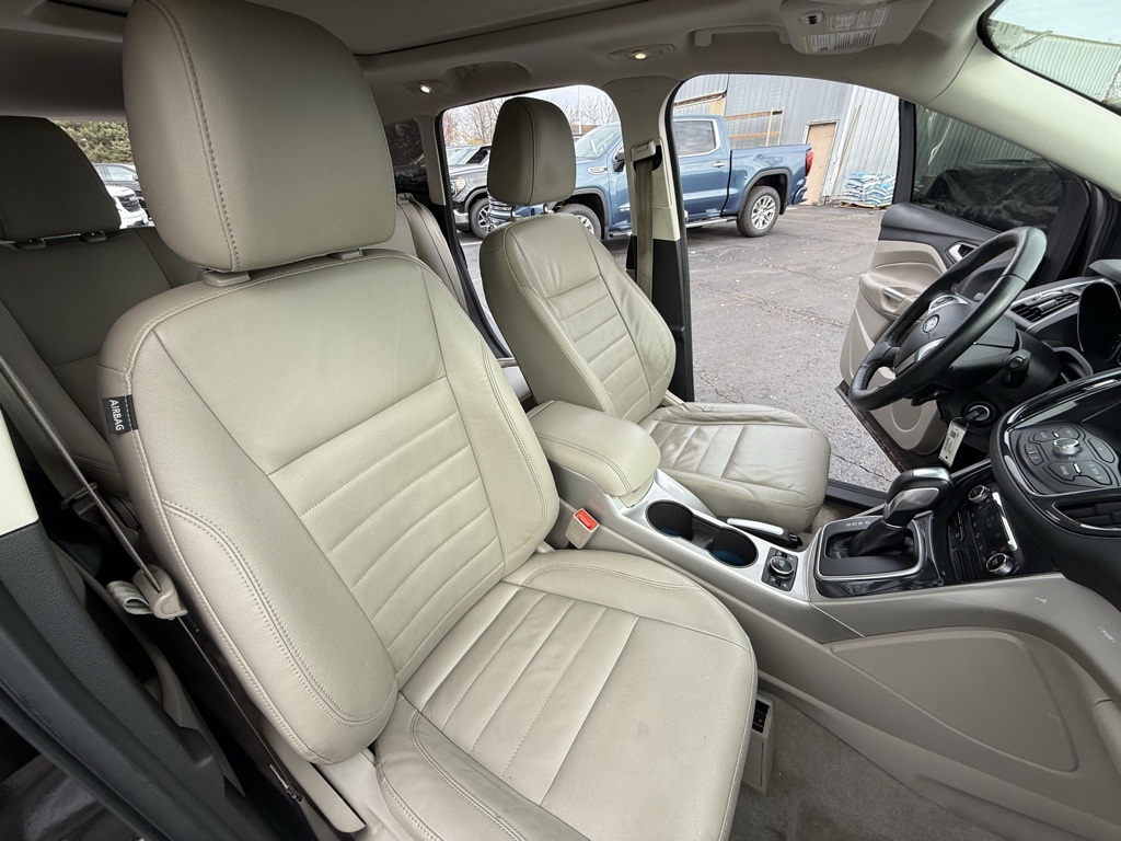 2013 Ford Escape SEL photo 4