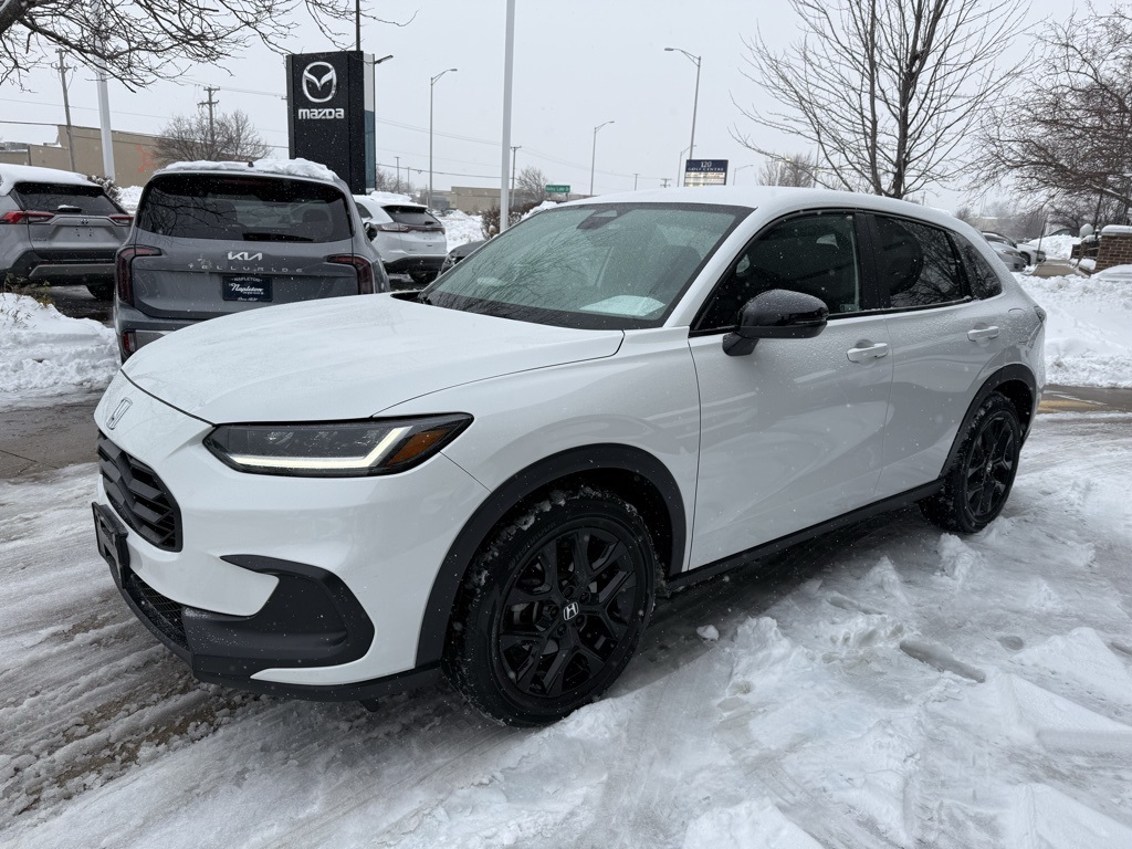 2023 Honda HR-V Sport photo 2