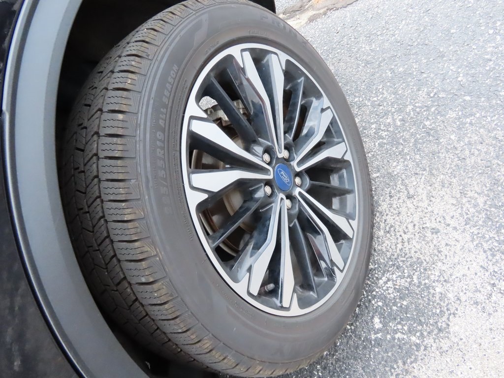 2022 Ford Escape SE photo 19