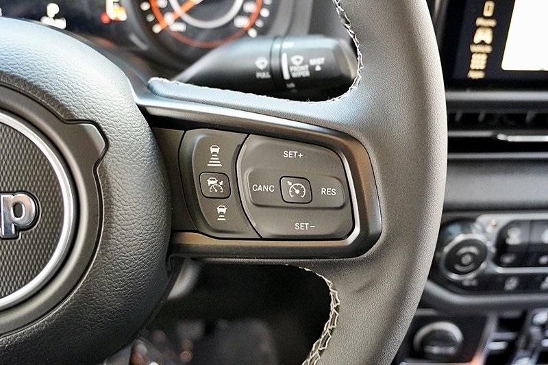 New 2025 Anvil Clear-Coat Exterior Paint Jeep Willys image 46