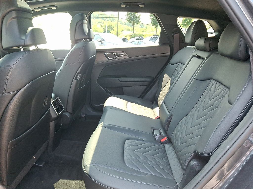 2023 Kia Sportage Plug-In Hybrid X-Line Prestige photo 7