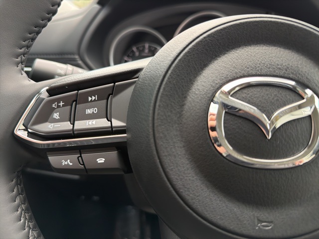 2025 Mazda CX-5 2.5 S Preferred photo 18
