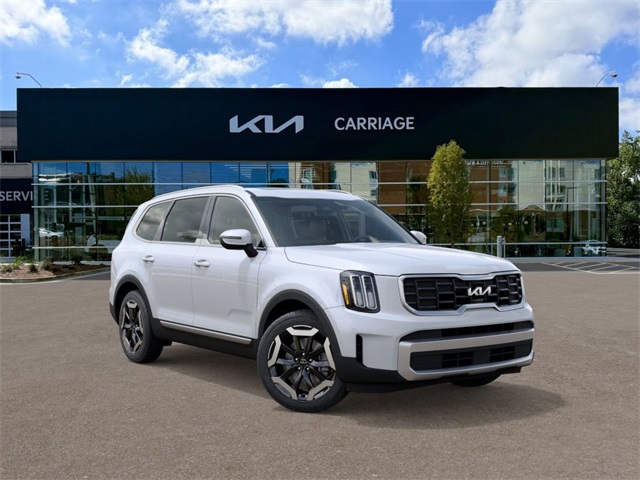 2025 Kia Telluride S photo 3