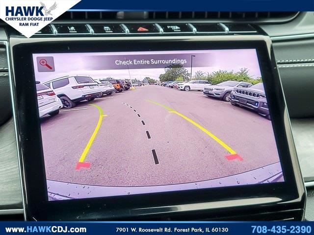 2025 JEEP GRAND CHEROKEE - Image 16