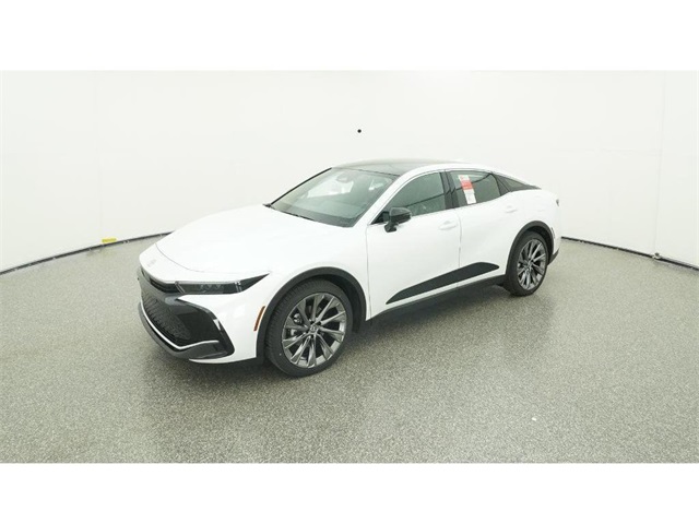 2026 Toyota Crown Limited's photo