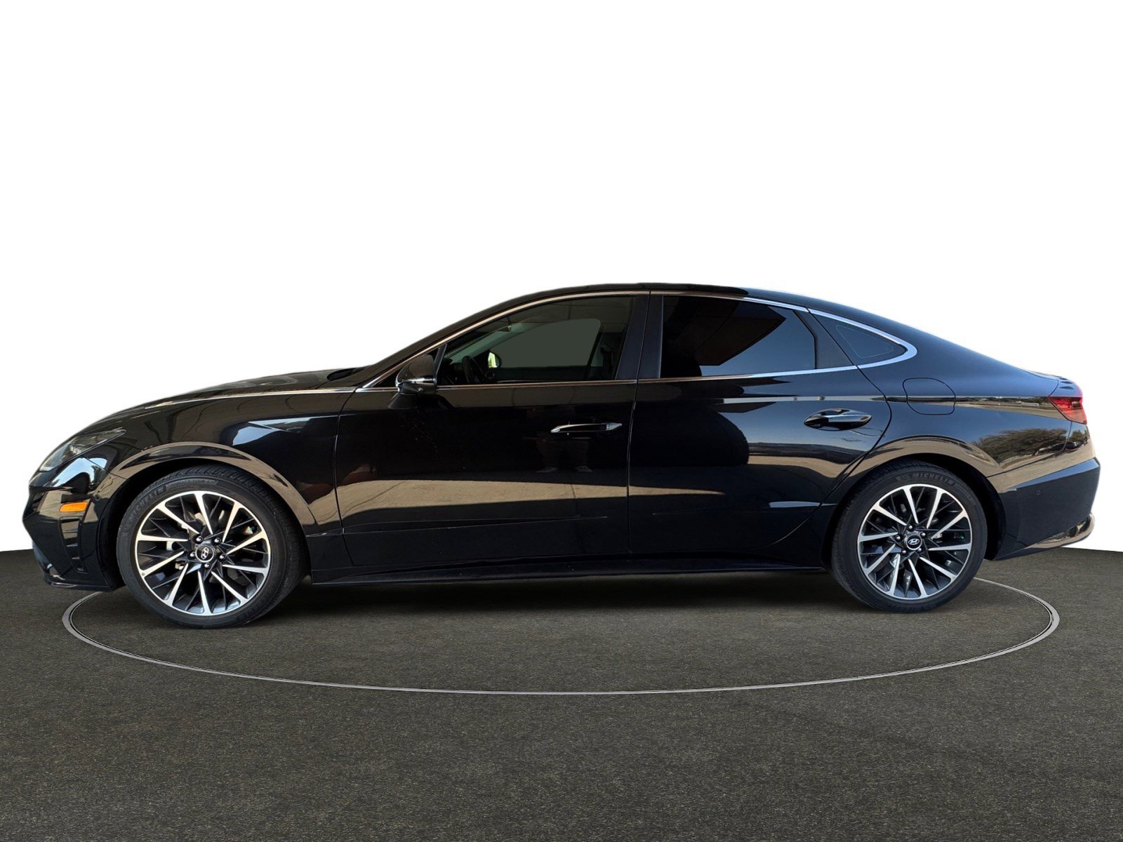2020 Hyundai Sonata Limited photo 2