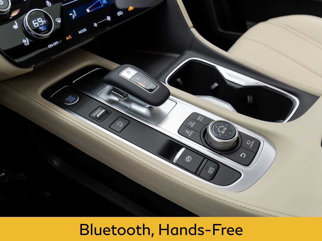 2025 Infiniti QX60 Luxe photo 3