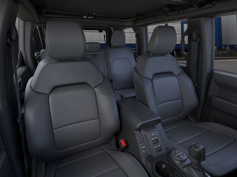 2025 Ford Bronco Badlands photo 10