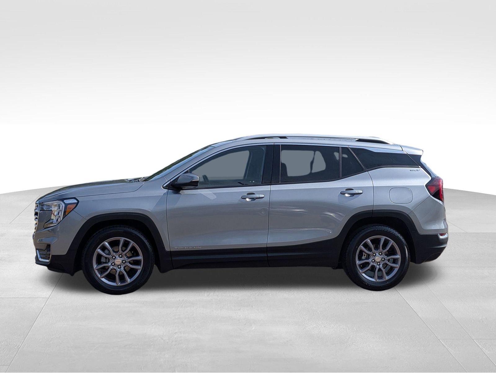 2023 Gmc Terrain SLT photo 2