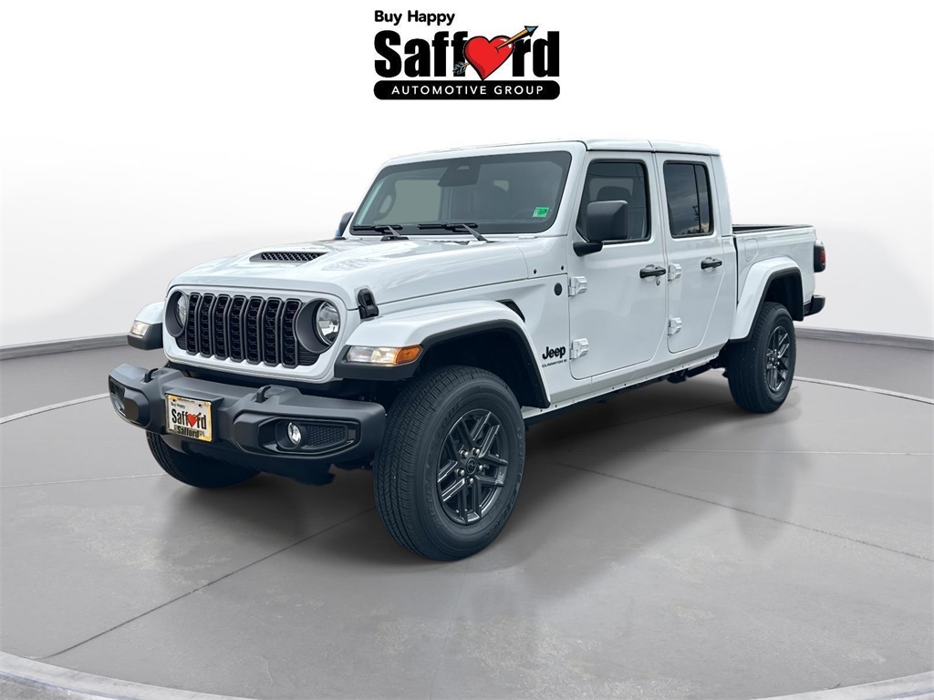 2026 Jeep Gladiator Sport S's photo