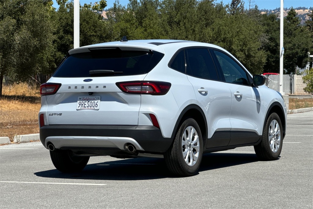 2025 Ford Escape Active photo 4