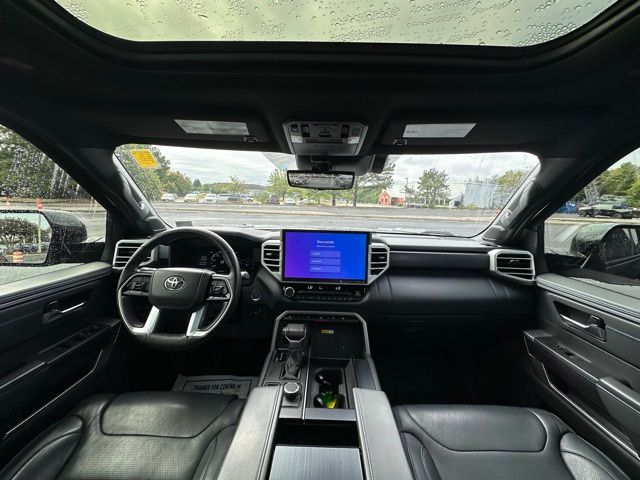 2023 Toyota Tundra Platinum photo 2