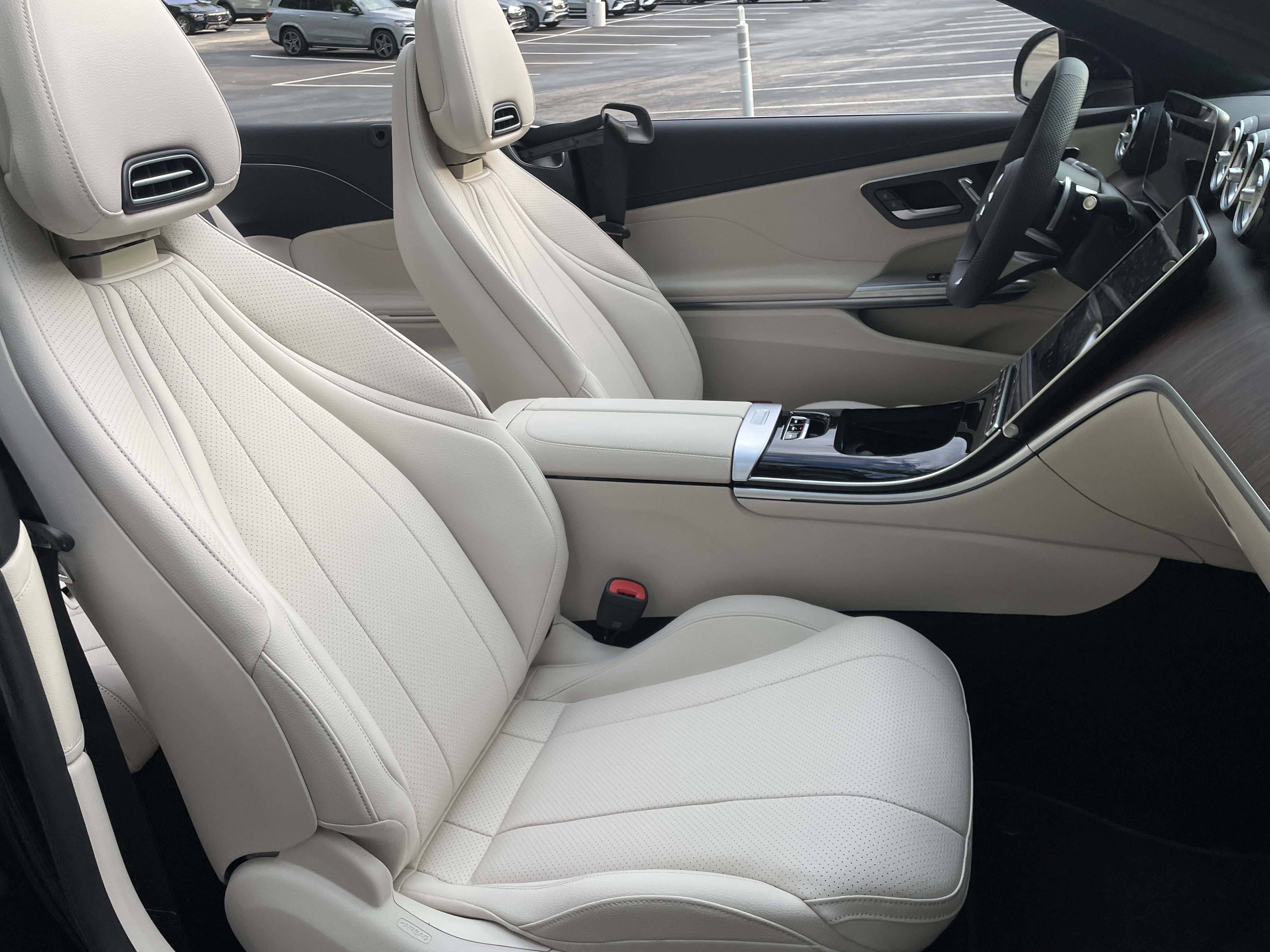 2026 Mercedes Benz CLE Cabriolet 300 4MATIC photo 20