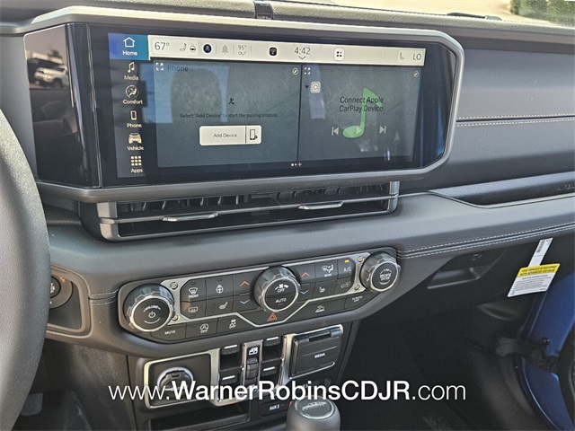 2025 Jeep Gladiator Sport photo 16
