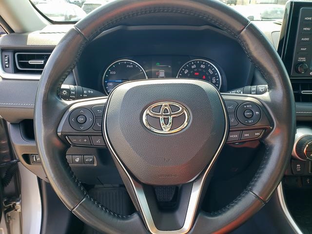 2022 Toyota RAV4 Hybrid XLE Premium photo 15