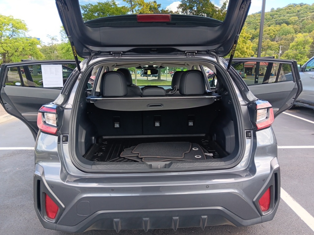 2025 Subaru Crosstrek Limited photo 11