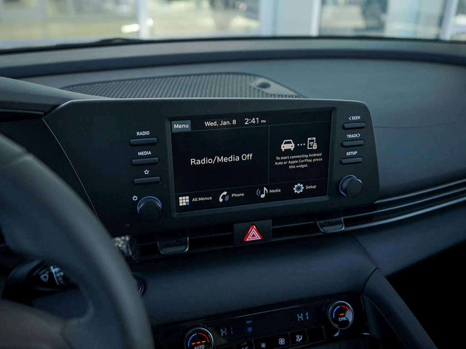 2025 Hyundai Elantra SEL Sport photo 19
