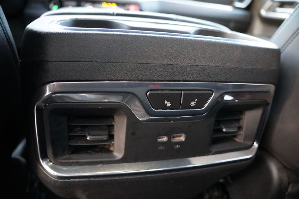 2022 Chevrolet Silverado 1500 LTZ Z71 photo 4
