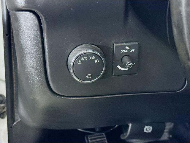 2016 Chevrolet Express 3500 Work Van photo 4