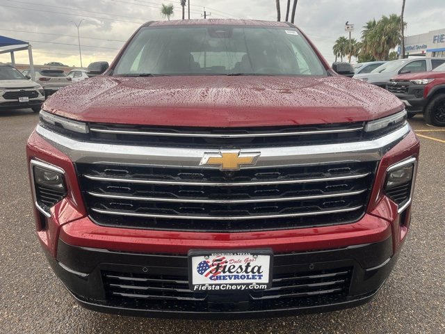 2026 Chevrolet Traverse High Country photo 2