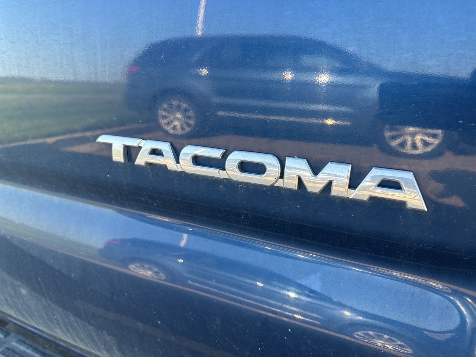 2005 Toyota Tacoma Base photo 4