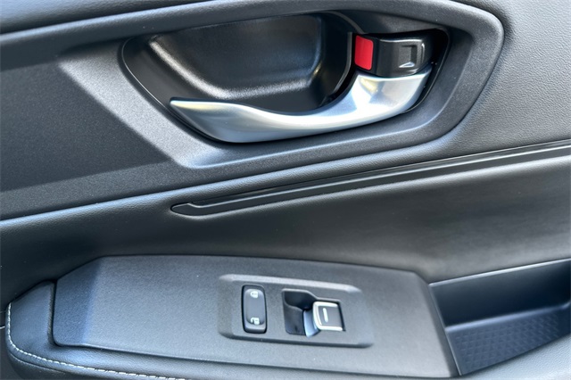 2025 Honda Accord Hybrid Sport-L photo 16