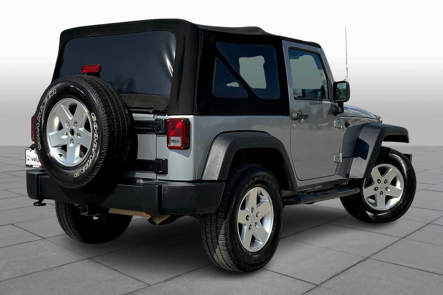 2014 Jeep Wrangler Sport photo 11
