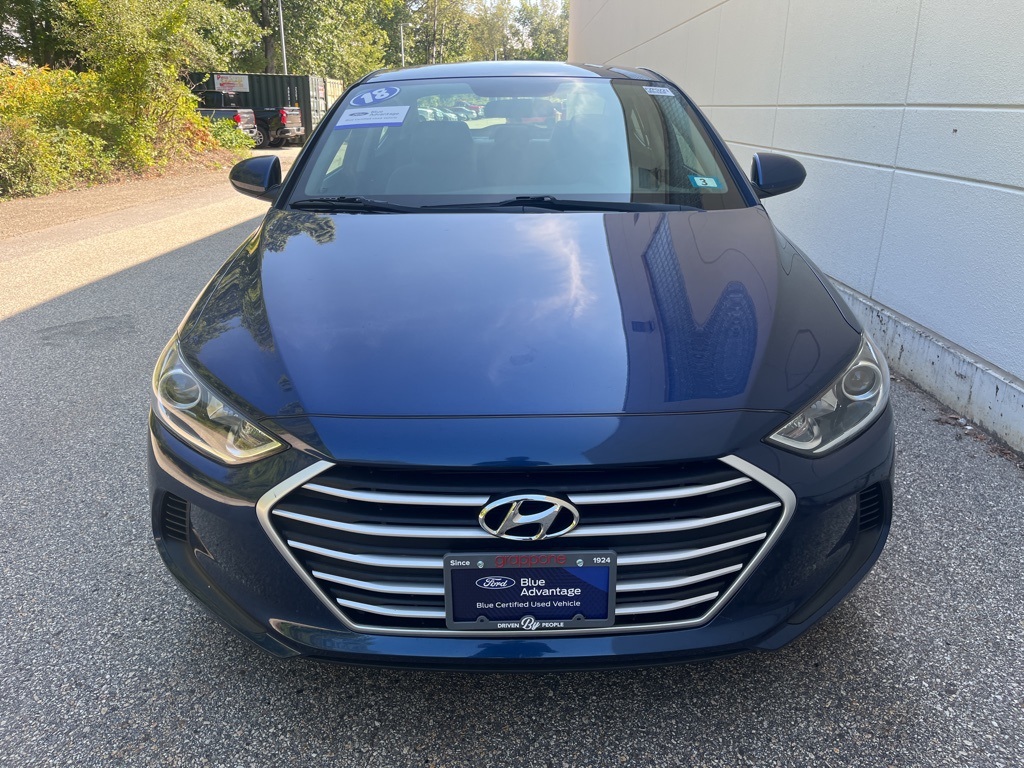 2018 Hyundai Elantra SE photo 2