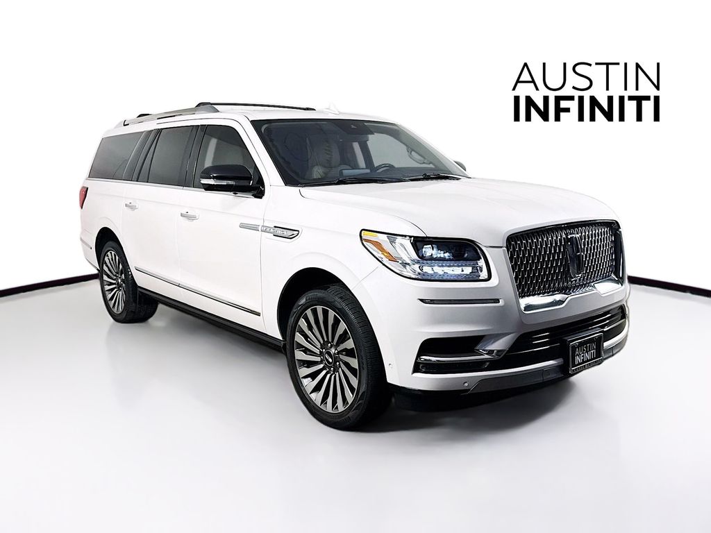 2019 Lincoln Navigator Reserve's photo