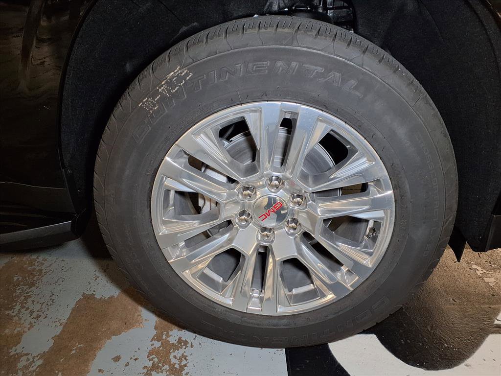 2026 Gmc Yukon Denali photo 3