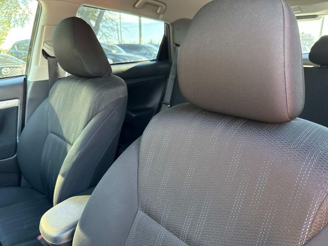 2012 Toyota Corolla Matrix L 4WD photo 20