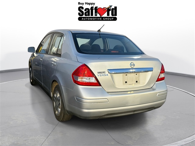 2010 Nissan Versa 1.8 S photo 5