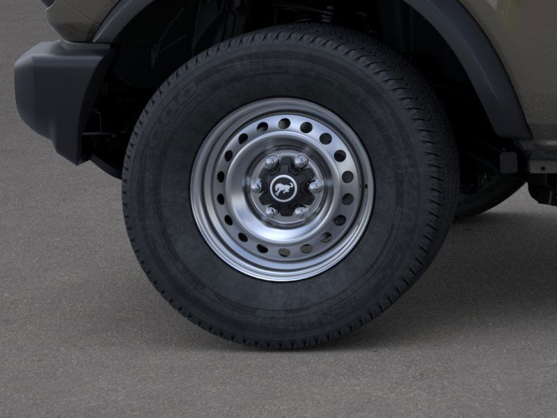 2025 Ford Bronco Base photo 17