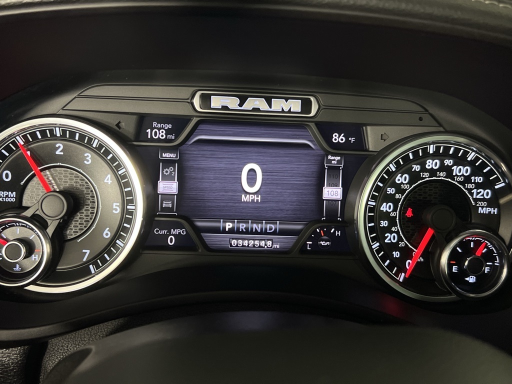 2022 Ram 2500 Laramie photo 17